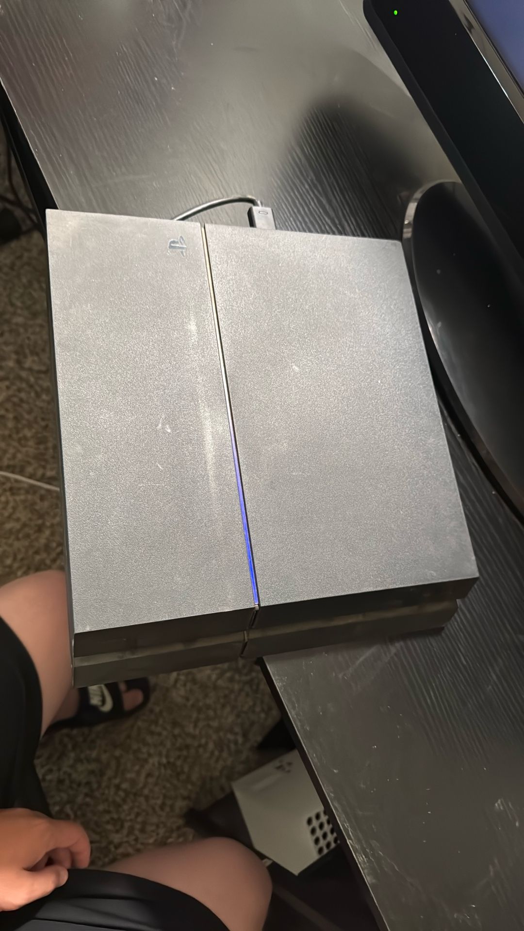 PS4