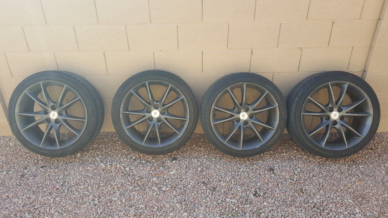 Cadillac XTS rims & tires