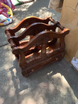 Solid wood magazine rack with a drawer