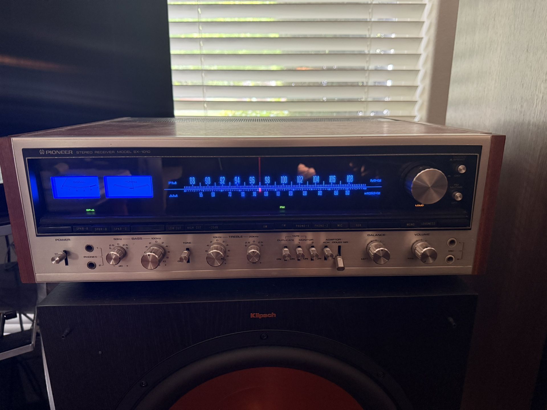Pioneer model 1010-Vintage reciever