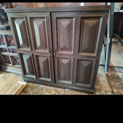 Vintage Portable Bar