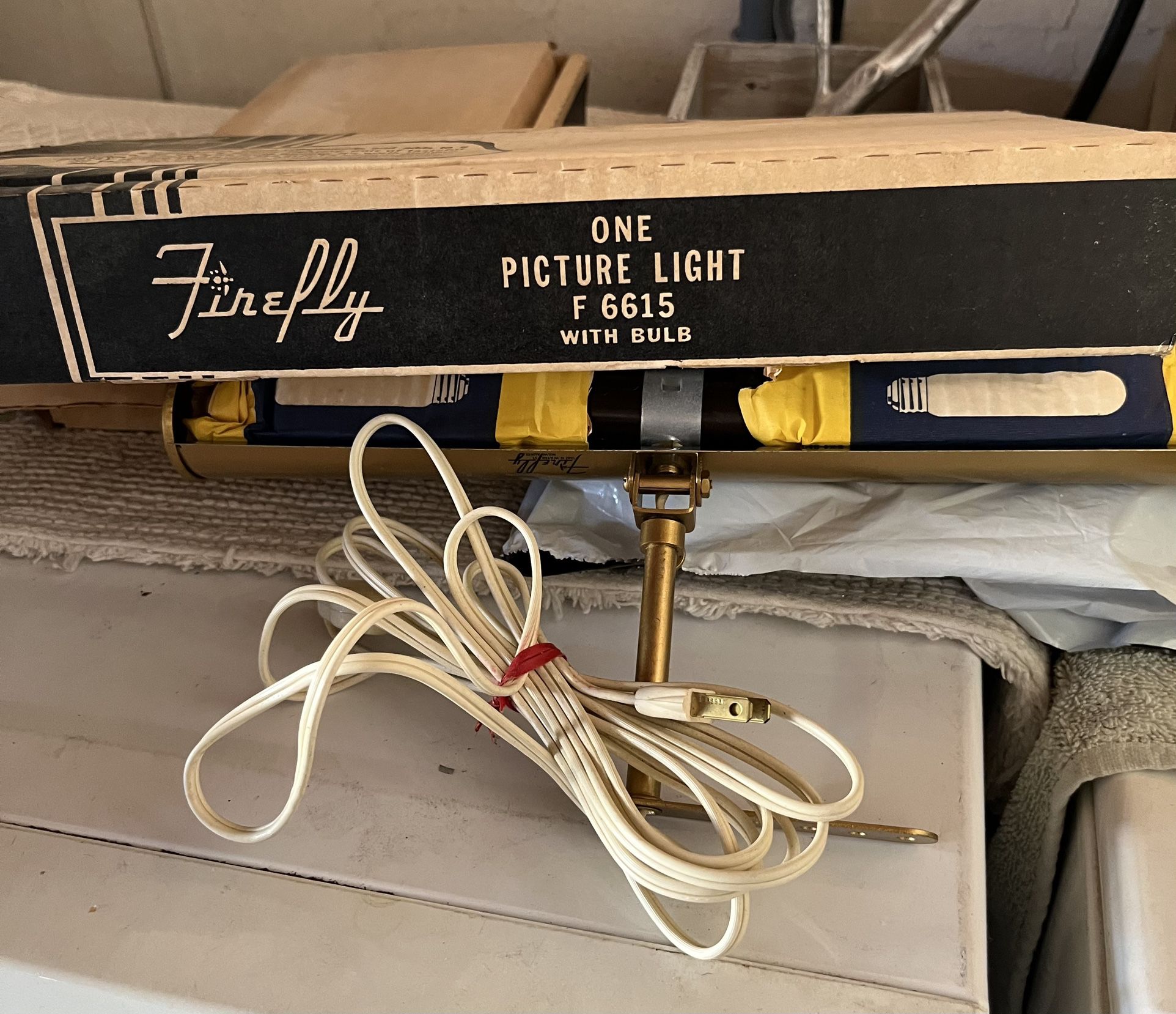 New 14” Firefly Picture Art Light F 6615>$40 //