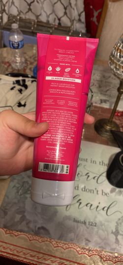 Cute body cream