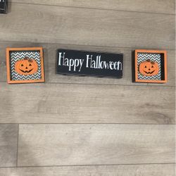 Halloween Decor