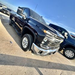 2024 Chevrolet Silverado 2500 HD 4x4 ¡EN PAGOS!