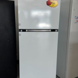 BRAND NEW OPEN BOX LG TOP FREEZER REFRIGERATOR