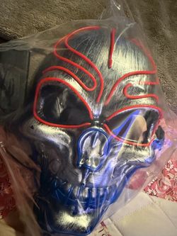 LED Light-Up Skull Halloween Costume Mask