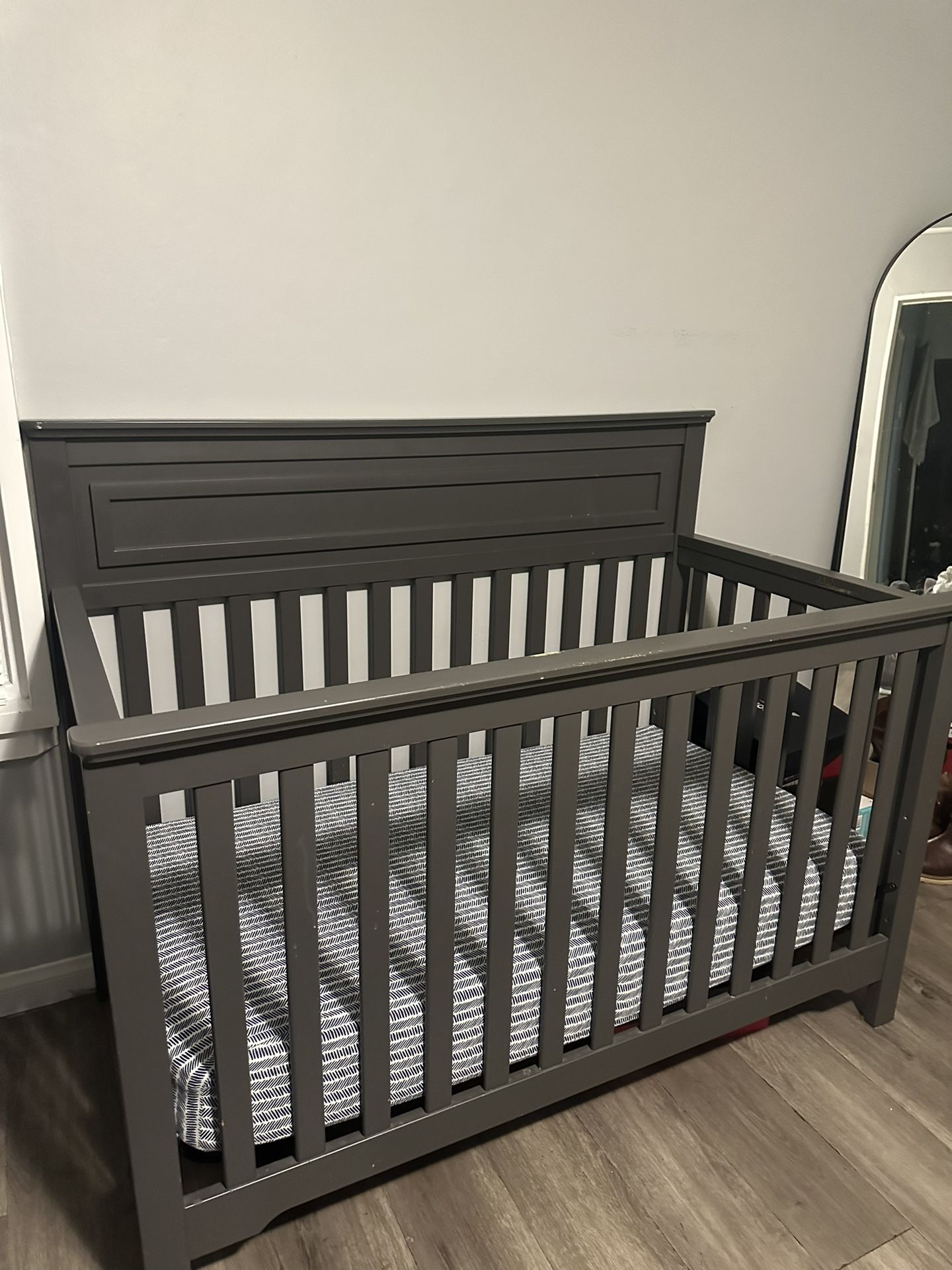 Baby Crib / Cuna