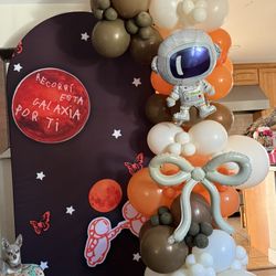 Grab N Go balloon Arch
