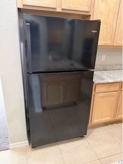 Whirlpool fridge/freezer 21 cu.ft