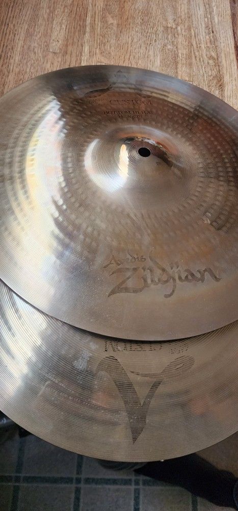 ZILDJIAN 14" HI-HATS A Custom .
