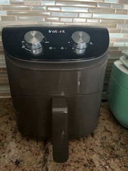 Instant Air Fryer – Excellent Working Condition