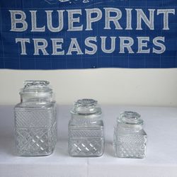 🍬✨ Vintage KIG Glass Canister Set – 3 Sizes – Diamond Pattern – Airtight Lids! ✨🍬