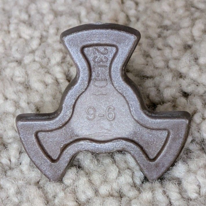 Microwave oven plastic centerpiece bushing drive coupler knob for rotating spinning glass turntable