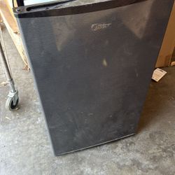 Small  Fridge 