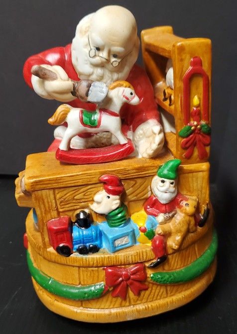 CHRISTMAS wind-up MUSIC BOX SANTA CLAUS IS COMING TO TOWN VTG 80s Toy Workshop