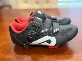 Peloton cycling shoes