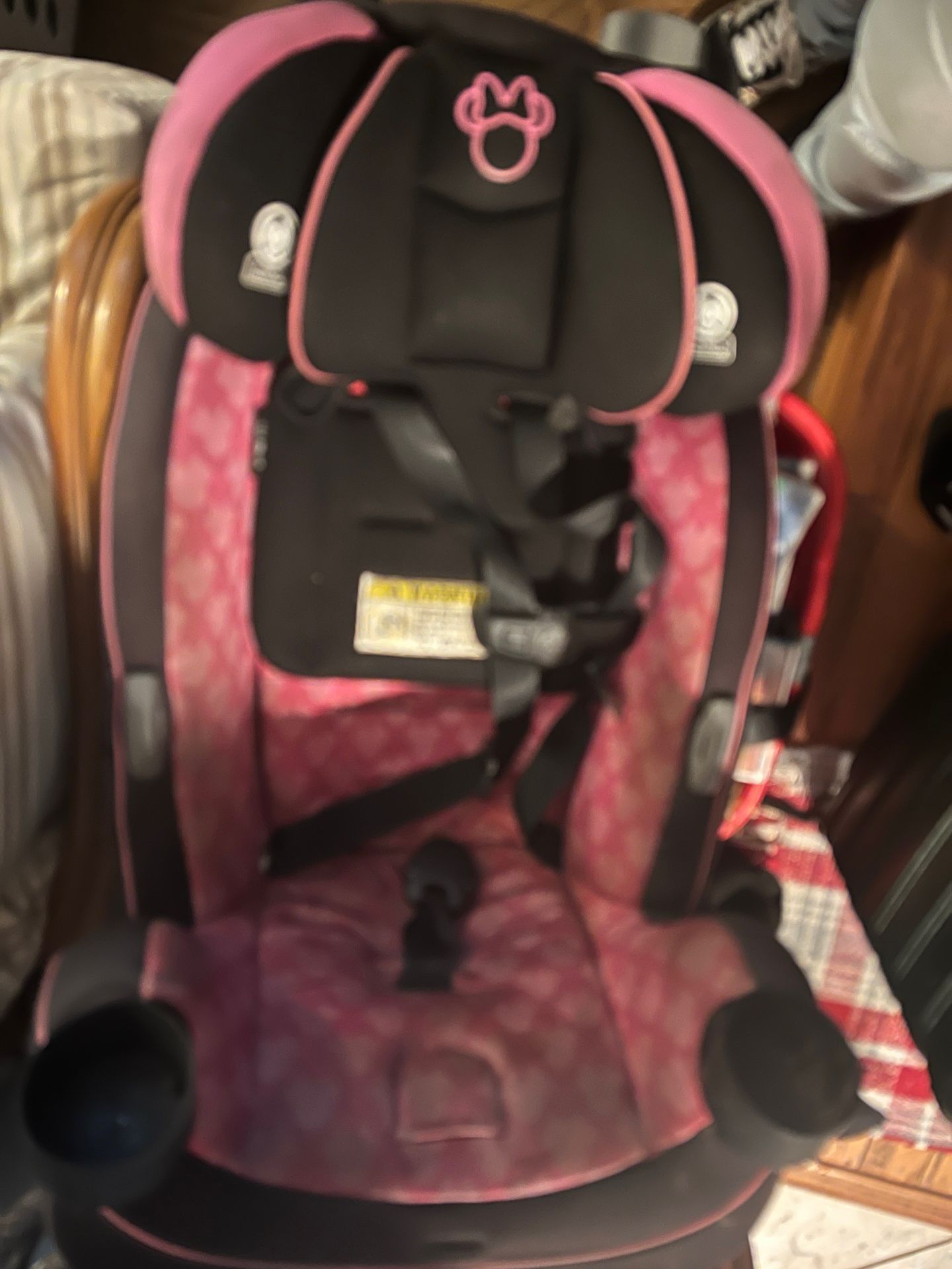 Disney Minnie Mouse Grow-and-go All in one car seat/booster Seat