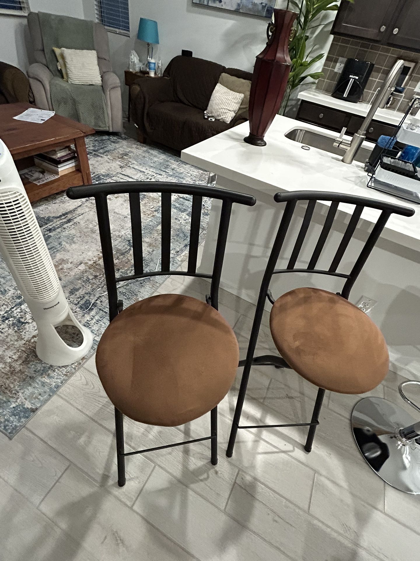 2 Metal Bar Stools Foldable (Nice)