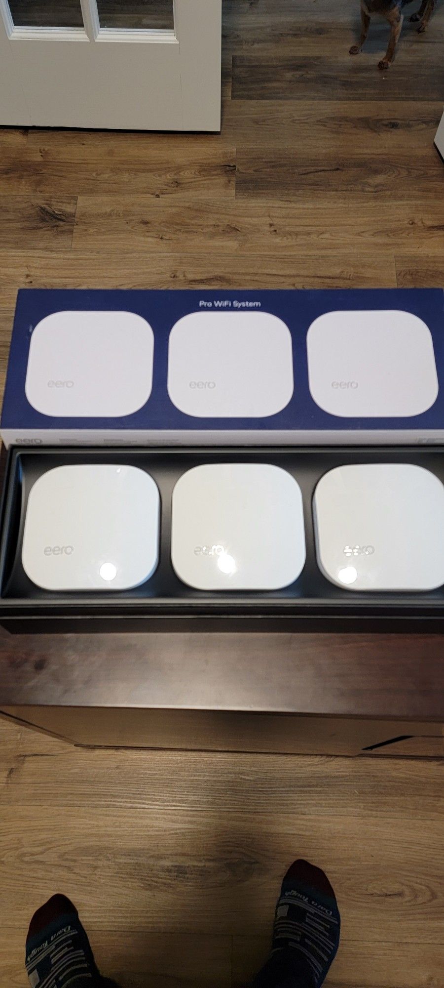 EERO MESH WIFI SYSTEM. Works Great