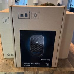 Mercedes Wall Charger