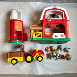 Fisher-Price Little People Animal Sounds Farm Set + Little People Tow 'n Pull Tractor