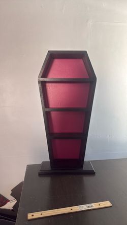 Coffin Shelf