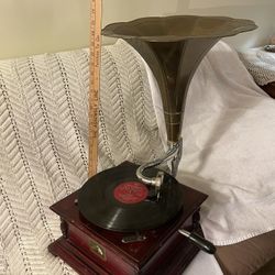 Functional Vintage Gramophone Record Player with Brass Horn