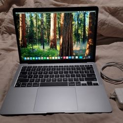 M1 2020 Macbook Air 13.3 In 8GB 256 Storage OSX Sequoia A2337