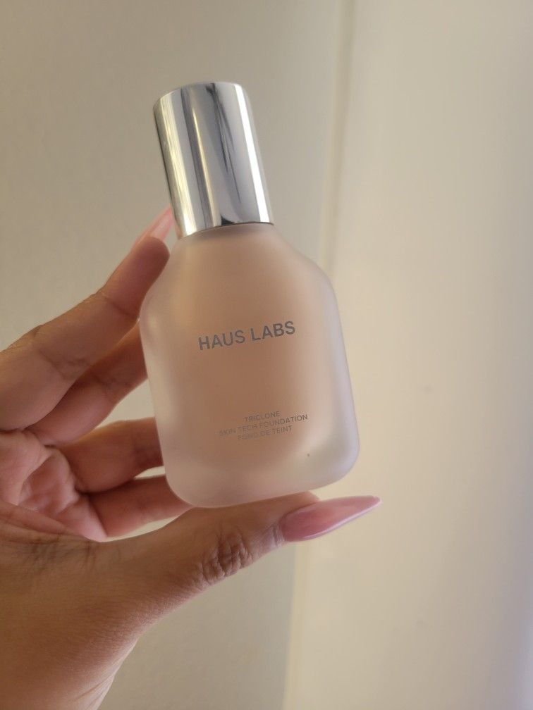 LIKE NEW HAUS LABS FOUNDATION 