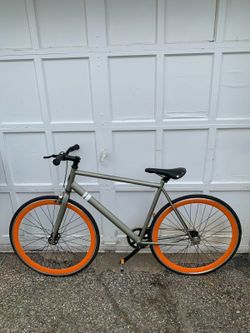 Sole single speed bike 19 to 20 inch frame.