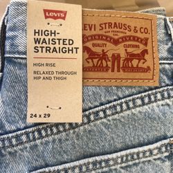 High Waisted Women  Levis High Rise 