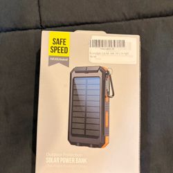 Solar power bank