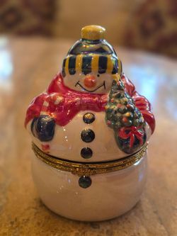 Vintage Mr Christmas Animated Snowman Musical Trinket Box Ice Skaters Iridescent