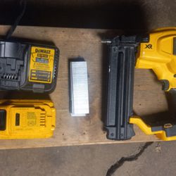 DeWalt Nailer