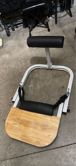 Sissy squat Machine
