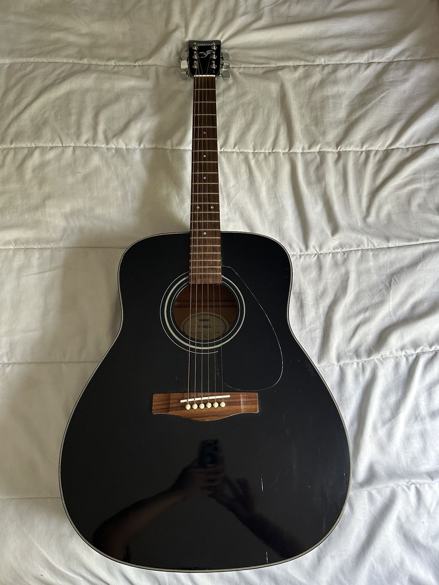 Acoustic guitar