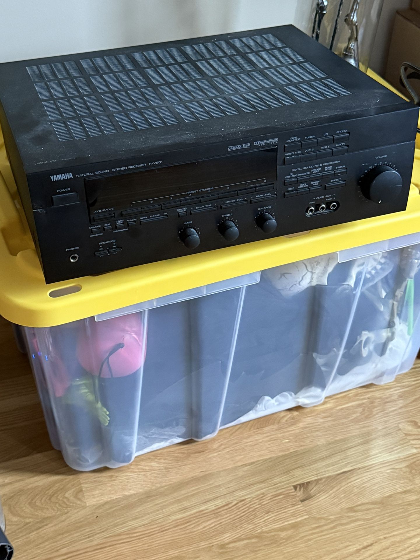 Yamaha R-V901 Natural Sound Receiver