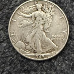 1945 Silver Walking Liberty Half Dollar 