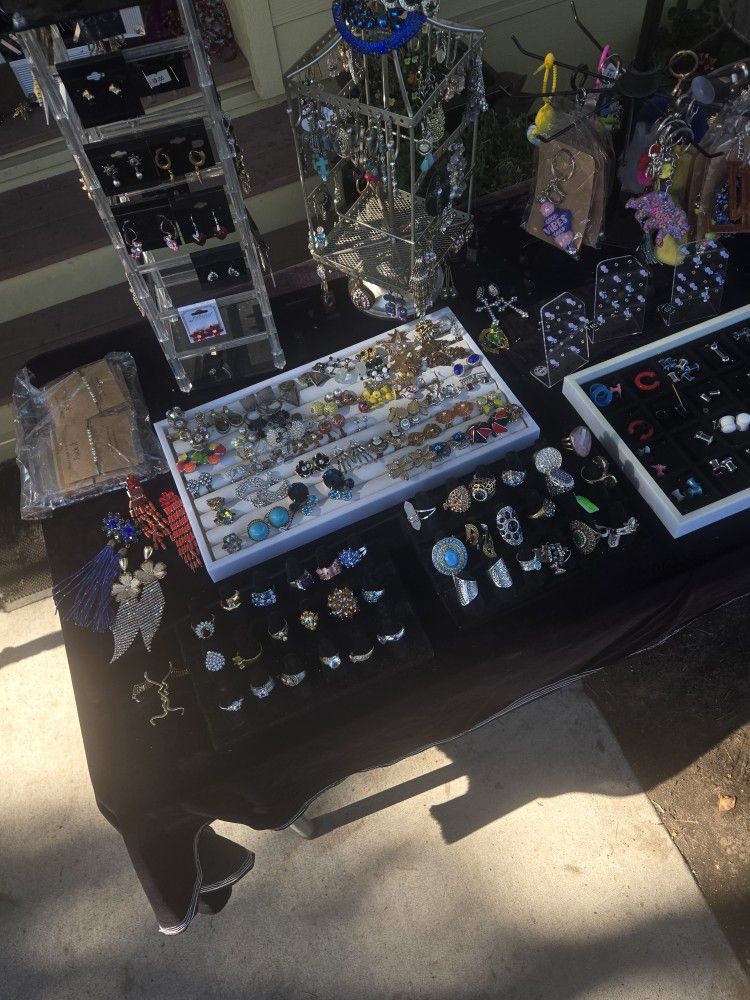 HUGE GARAGE SALE SAT AN SUN JULY 19&20TH 8-5PM