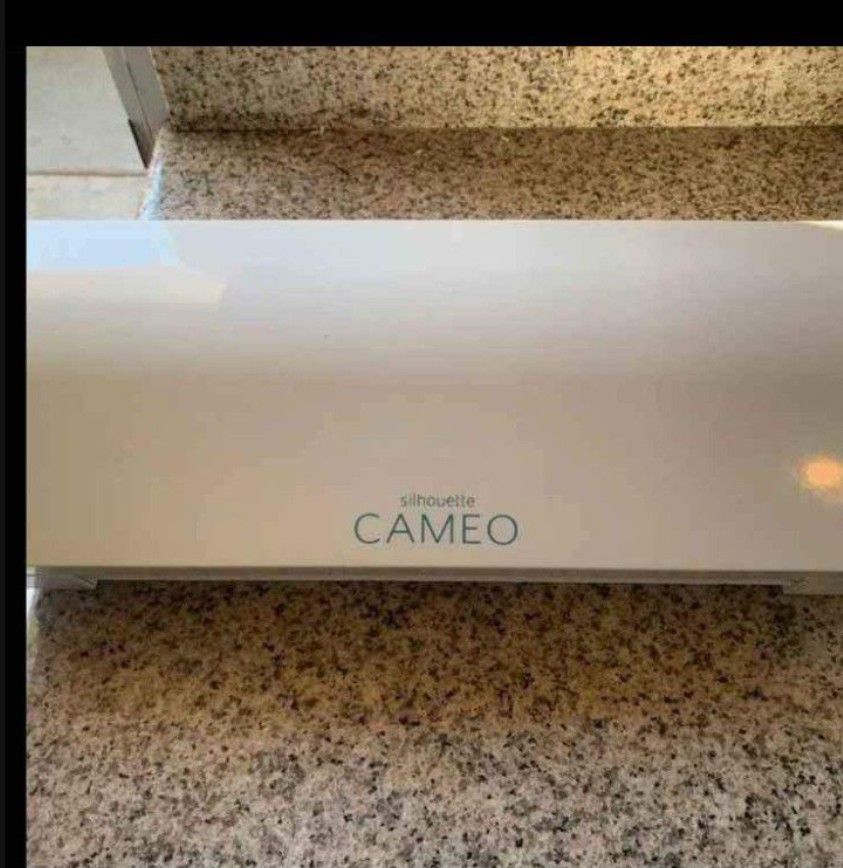 Silhouette Cameo 3 Used Once