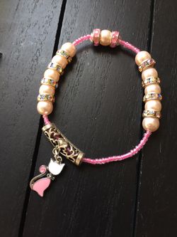 8 1/2” Floating Pink Cat Charm/ Pink Pearl Bracelet