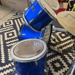 Gammon Percussion Drum Set