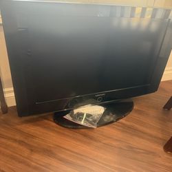 32” Samsung TV , Sound And Picture Works Great!!