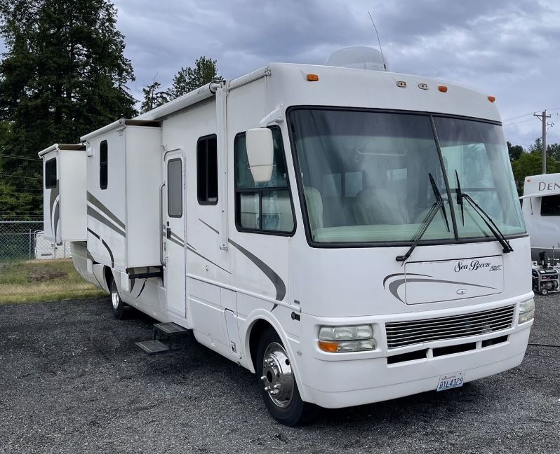2004 Sea Breeze 34’