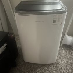 Frigidaire AC unit for window