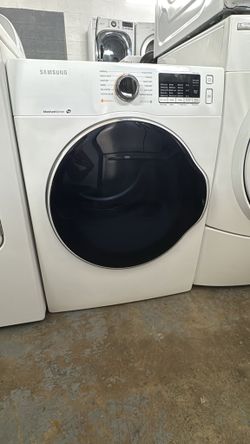 24" Premium White Dryer – Excellent Condition
