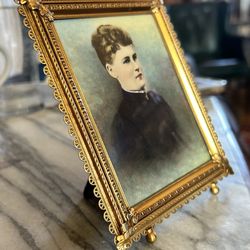 Antique Concave Bubble Glass Hand Tinted Portrait Photo Desktop Gold Metal Frame