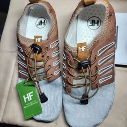HIKE FOOTWEAR 