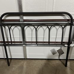 Ashely Signature Furniture Full Size Metal Headboard (New!!)